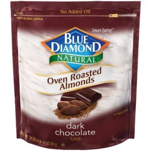 BLUE DIAMOND NATURAL Almonds - Oven Roasted Dark Chocolate